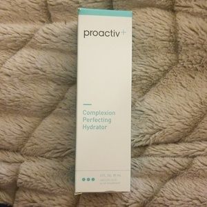 Proactiv NWT Complexion Perfecting Hydrator